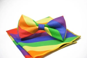 Pajarita unisex para hombre arco iris hecha a mano pre atada + cuadrado de bolsillo a juego - Imagen 1 de 12