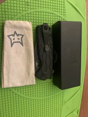 Cuchillo de bolsillo FOX KNIVES Core Tanto FX-612 BB Liner Lock negro N690Co acero inoxidable Foto 1 de 4