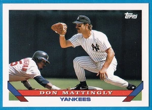 1993 Topps - Don Mattingly #32 - New York Yankees - Picture 1 of 2