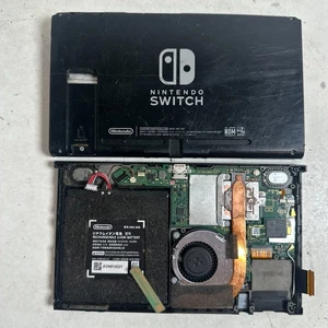 Nintendo Switch HAC-001 6.2" Display Handheld Video Game Console - For Parts - Picture 1 of 15