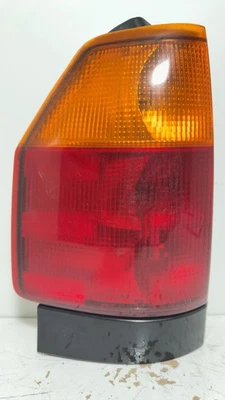 02 03 04 05 06 07 08 09 GMC ENVIY Conjunto de luz trasera conductor izquierdo Foto 1 de 4