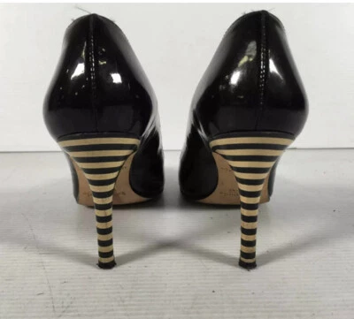 Zapatos de salón Kate Spade Italia de charol negro para mujer con tacón de aguja 7B Foto 1 de 4