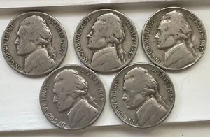 Lot of 5 1947 Jefferson Nickel 5 CENTS Circulated - Imagen 1 de 8