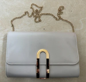 Borsa a tracolla donna donna con cerniera magnetica PU hardware dorato NUOVA* beige - Foto 1 di 7