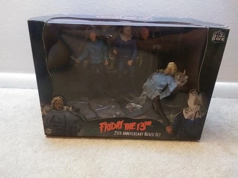 NECA Friday the 13th 25th Anniversary Boxed Set Jason Voorhees Brand New in Box Cover