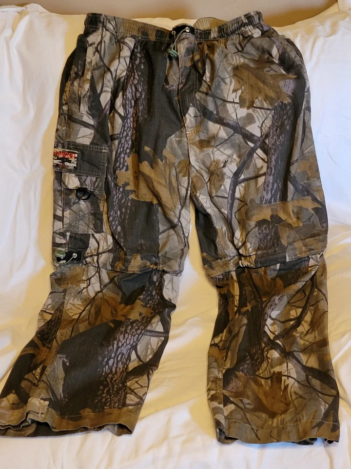 Ranger Realtree Camoflage Hunting Pants Large (36-38) zips off to shorts - Image 1 of 4