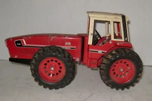 1/16 Ertl International 3588 4WD. No box. - Picture 1 of 6