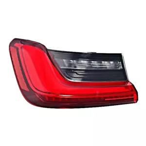 Lámpara de freno LED exterior izquierda OEM para BMW G20 serie 3 y M3 2019-2022 - Imagen 1 de 6