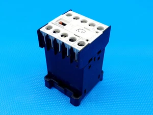 Siemens 3TH2031-0AP0 Schütz Hilfsschütz 230V Inkl.MwSt. - Bild 1 von 5