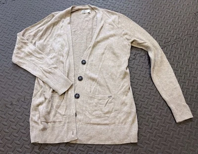 Women’s Hollister Classic Boyfriend Cardigan Sweater, Oatmeal Beige, Sz Large - Image 1 of 4