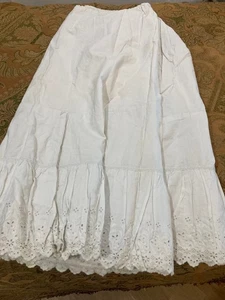 Vintage weiß Baumwolle Petticoat Unterrock mit Ösen Spitze und Kordelzug - 32" - Bild 1 von 20