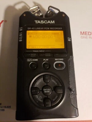 TASCAM DR-40 Portable Digital Recorder, Loose Batt Cover, PCM DR40 - Image 1 of 2