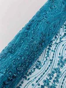 Turquoise Fashion Design Beads and Sequins, Luxury Beaded Embroidered Fabric - Bild 1 von 4