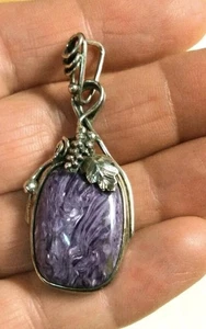 Colgante Charoite púrpura vintage de plata de ley con uvas y vid 925 joyas  - Imagen 1 de 7