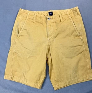Pantaloncini chino GAP taglia 30 uomo giallo senape 9" cuciture interne tasca cotone - Foto 1 di 10