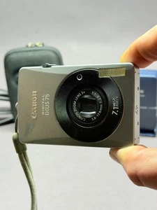 Canon Ixus 75 Digital Compact Camera Silver-Black - Tested Works - Picture 1 of 11
