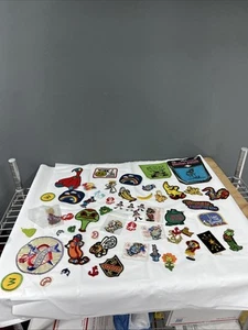 30+ Stück verschiedene Nähapplikationen Patches Aufbügeln Aufnähen gemischt Vintage 4f - Bild 1 von 10