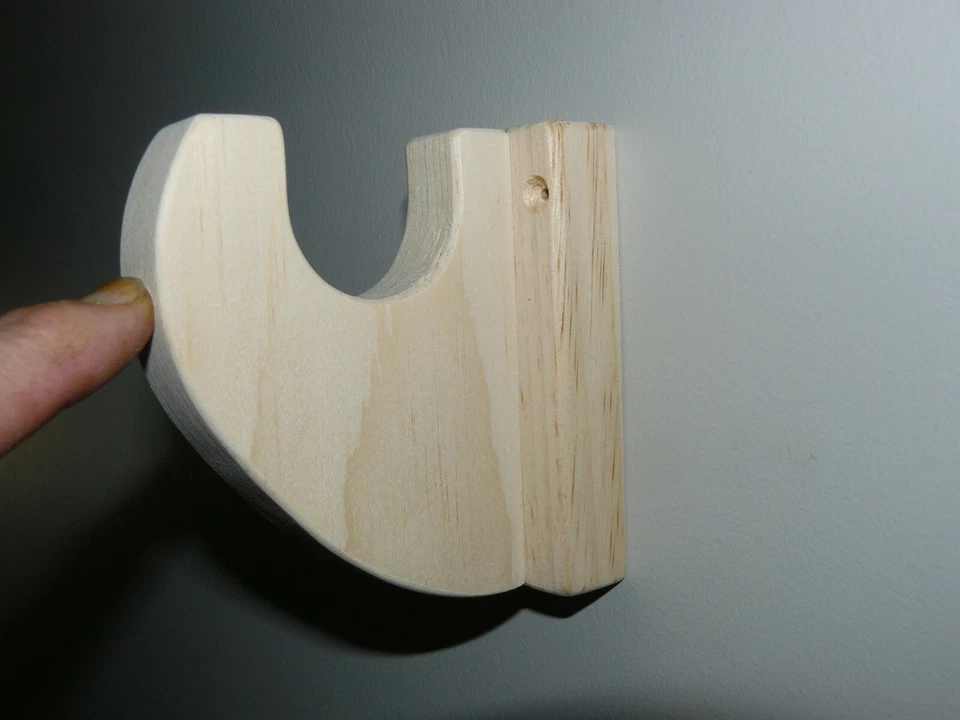 Small 1 1/2 inch Hole Rod Holder with Niche - Image 1 of 4