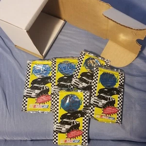 (5) 1991 Maxx Race Cards NASCAR Sealed Foil Packs ~ 15 Per Pack, Total of 75 CRD - Bild 1 von 1