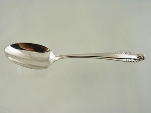 STRADIVARI 1937 SMALL TEA or 5 O'CLOCK SPOON BY WALLACE SILVERSMITH - Picture 1 of 4