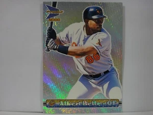 2000 Pacific Prism Albert Belle #17 - Picture 1 of 2