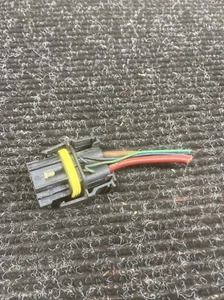 Radiator fan Connector Wiring Harness Loom Plug 2205450329 Mercedes Benz W220 - Picture 1 of 4