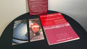 Porsche 944 1984 manual del propietario, funda y libro de garantía 83/84 folleto de pintura - Imagen 1 de 13