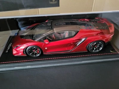 LAMBORGHINI INVENCIBLE 1/18 Rosso Efesto MR COLLECTION MODELS LAMBO059A - Immagine 1 di 4