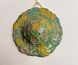 Pretty Ceramic Glazed Floral Hat - Picture 1 of 3