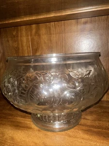 VINTAGE JEANNETTE PUNCH BOWL Embossed Fruit & Vine Pattern. - Picture 1 of 8