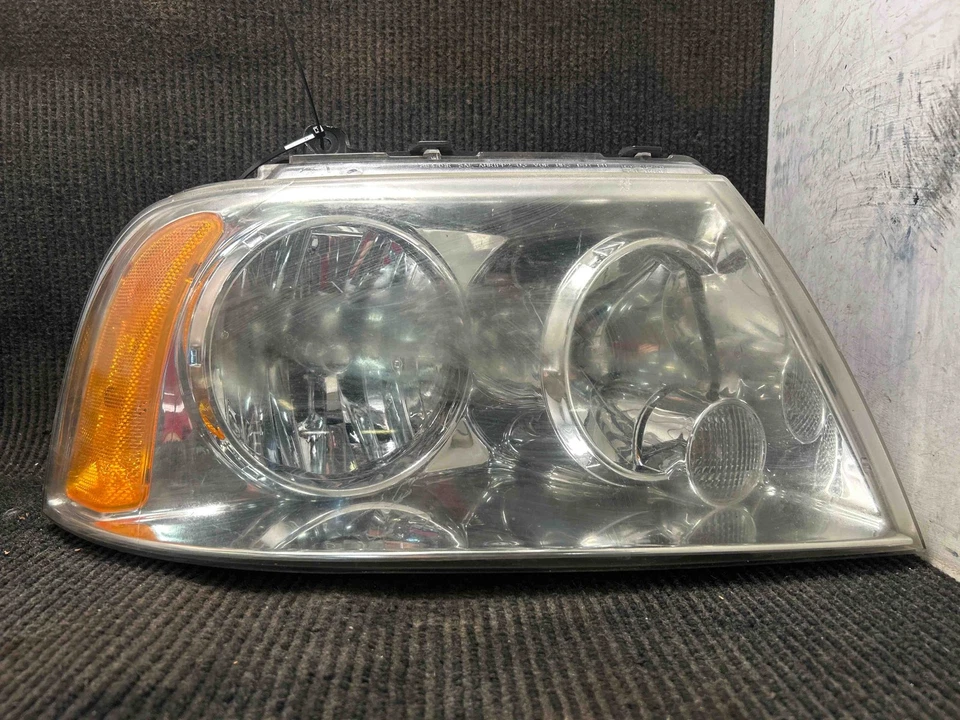 Fits 2003-2006 Lincoln Navigator Right Headlight Assembly Aftermarket Foto 1 de 4