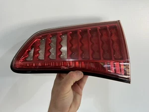 2011-2017 INFINITI QX56 QX80 RIGHT RH PASSENGER REAR INNER LED TAIL LIGHT OEM - Bild 1 von 5