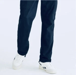 Brand New With Tags Aero Mens Navy Blue Cargo Pants 40 X 34 Relaxed Fit - Picture 1 of 12
