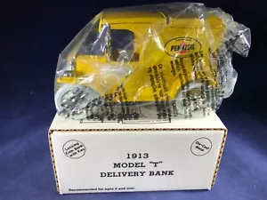 G1-28 ERTL 1:25 SCALE DIE CAST BANK - 1913 FORD MODEL T - NIB - PENNZOIL GAS OIL - Picture 1 of 5