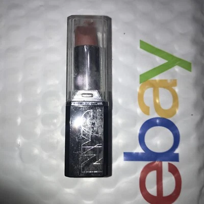 Помада NYC Ultra Last Lipwear 414 LILAC DREAM запечатанная новая без коробки с дефектом - Изображение 1 из 4