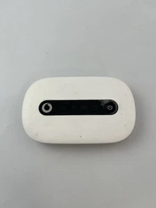 Vodafone R206 3G Mobile Wi-Fi Hotspot Router – Locked to Vodafone Network – Used - Picture 1 of 18