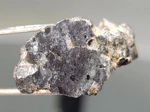 NWA 16520, Lunar (frag. breccia) 4,3 g cara pulida meteorito, muestra de superficie - Imagen 1 de 17