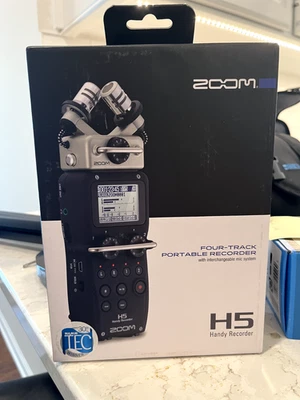 Portable Digital Recorder H5 4-Trach ZOOM Brand Recorder NEW - Image 1 of 4