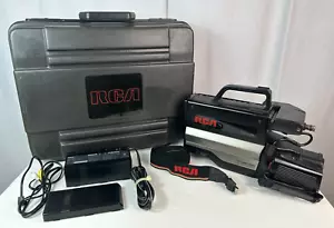 RCA Autofocus VHS Camcorder CPR250 & OEM Hard Case, Battery Charger, Cords - Picture 1 of 13
