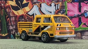 '24 MATCHBOX 1990 VOLKSWAGEN TRANSPORTER LOOSE 1/64 SCALE AUTOBAHN EXPRESS V - Picture 1 of 8