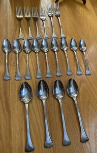 Reed & Barton BRETTON WOODS - SHELL Stainless Fork & Spoons 19 pcs - Picture 1 of 5