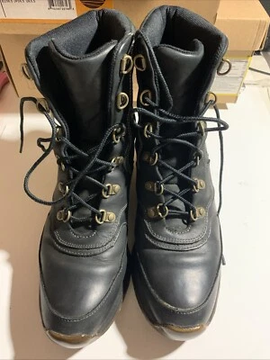 Timberland Carowell Women’s Ankle Boots Size 7.5 Black Wedge Heel Leather Bootie - Image 1 of 4