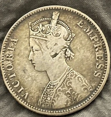 1877 Bombay mint Victoria Rupee EF Rare Silver Coin - Image 1 of 2