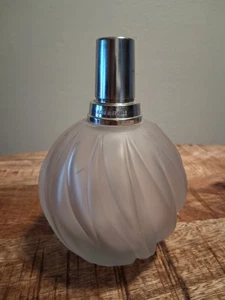 LAMPE BERGER Frosted Satin Crystal SWIRL Glass DIFFUSER OIL LAMP FRANCE - Picture 1 of 6