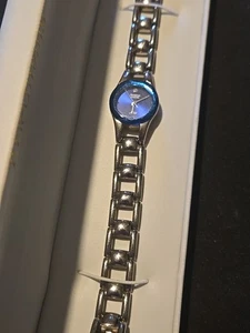 Armitron DIAMOND now Uhr kleines Zifferblatt braucht Batterie - Bild 1 von 7