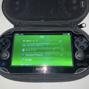PCH-1100 PS Vita OLED Negro con Juegos y Tarjeta de Memoria de 16GB - Imagen 1 de 7