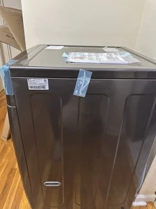 Brand New LG 2 In 1 Washer Dryer - Picture 1 of 3