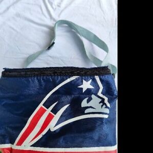 New England Patriots Collapsible Beer/Soda Insulated Cooler/ Lunchbox 
