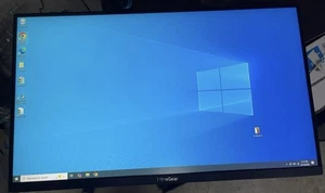 LG 27GQ50F Ultra Gear Gaming Monitor 27" VA FHD 165Hz AMD FreeSync - Picture 1 of 4