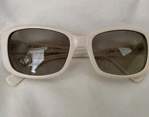 Fabelhafte cremefarbene Valentino Damen Sonnenbrille Blumenmuster V619S 103 135 - Bild 1 von 11